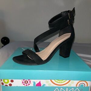 Anna Elegant Black Heeled Sandals